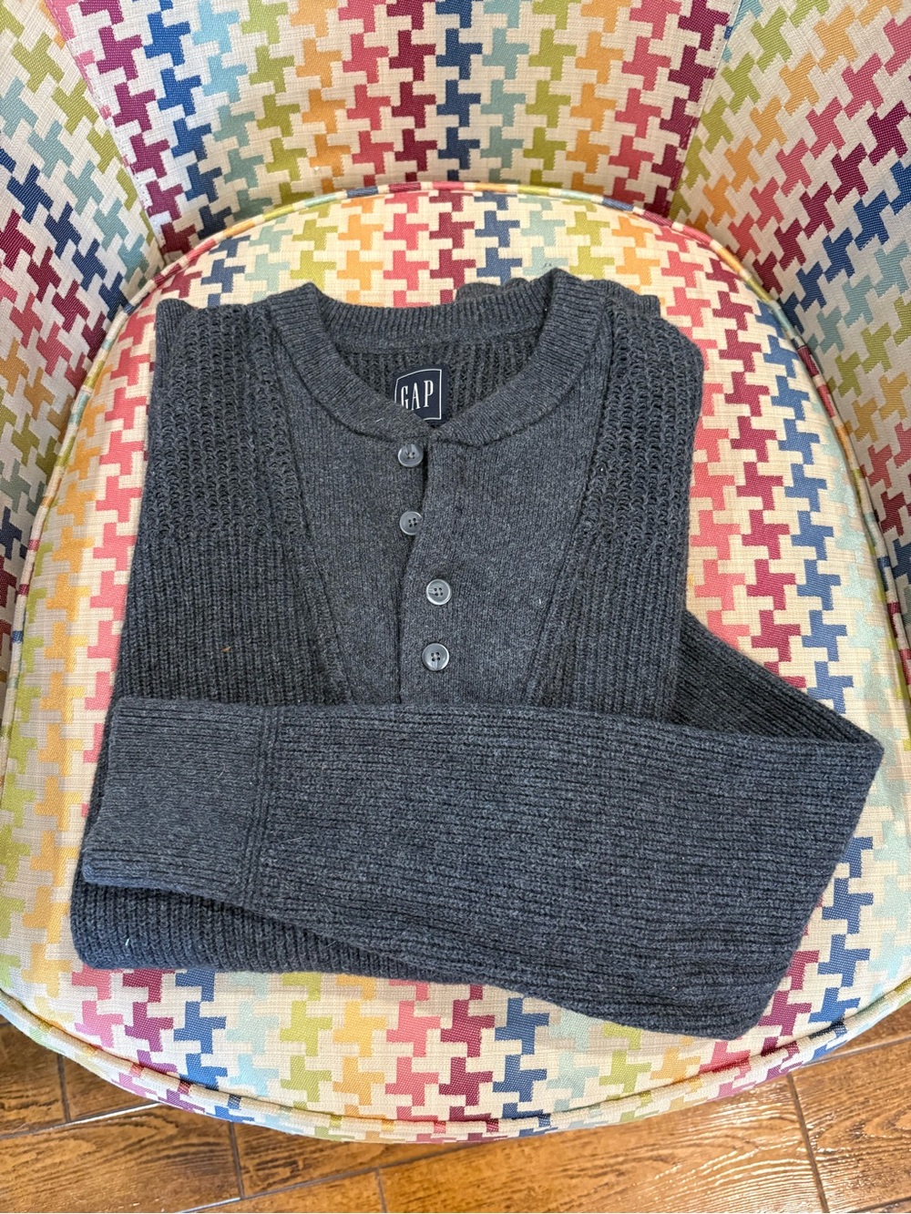 GAP Men's Dark Charcoal Henley Knit Sweater